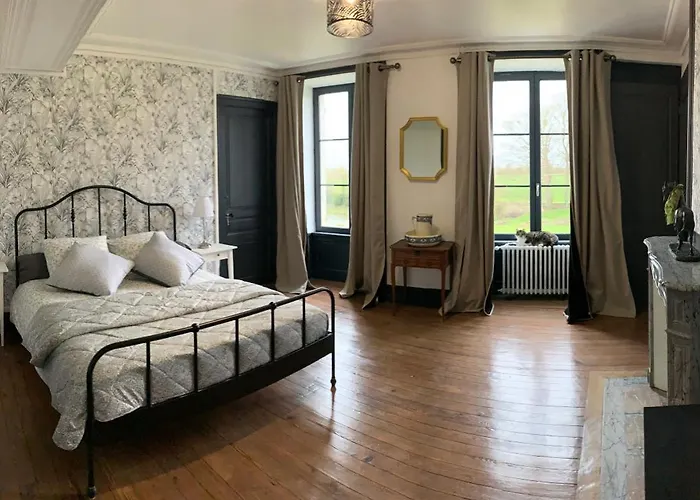 Chateau De Franquetot & D Day Collins Museum